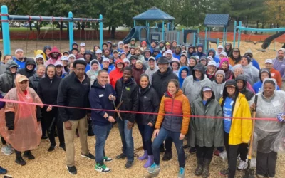 Volunteers Build a Playground in ONE DAY!