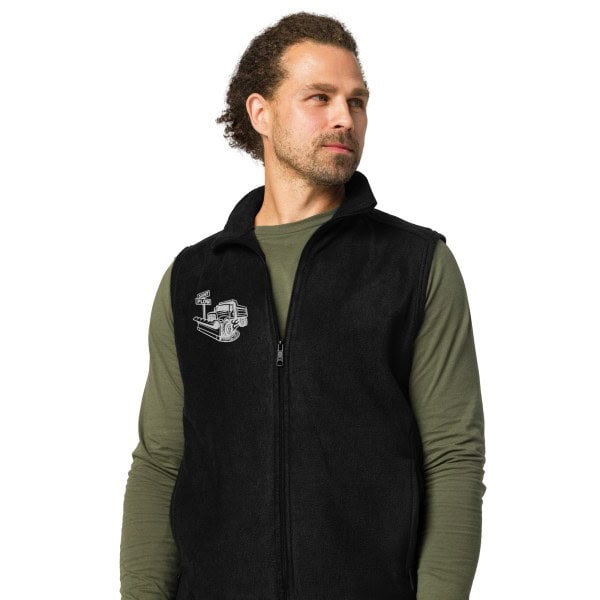 PLOW Men’s Columbia fleece vest - Image 2