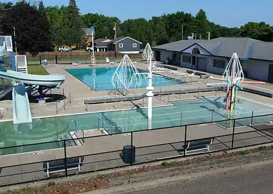 West St Paul Leisure Pool