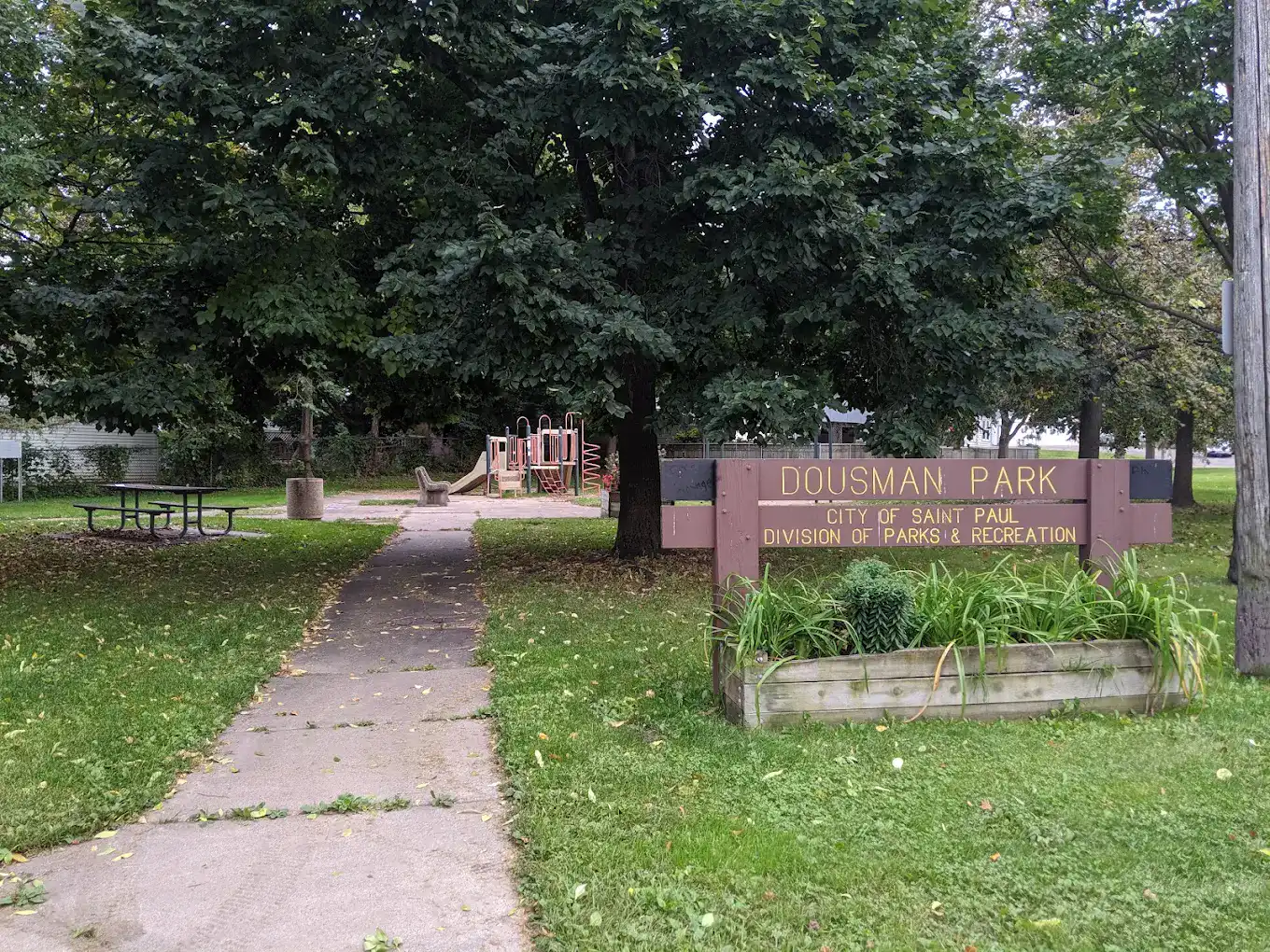 dousman park image (1)